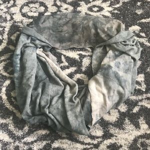 NWOT - Sinew Moon Infinity Scarf - Lightworker